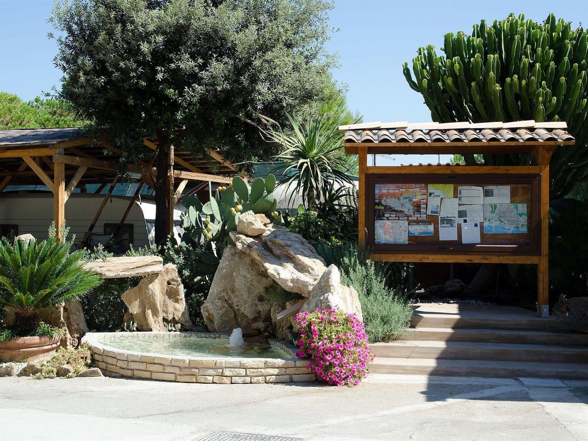 Kamemi Village & Camping Ribera Exterior foto